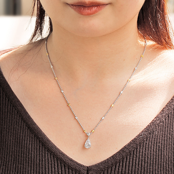 ダイヤモンド ネックレス 2.101ct D SI2 ペアシェイプ