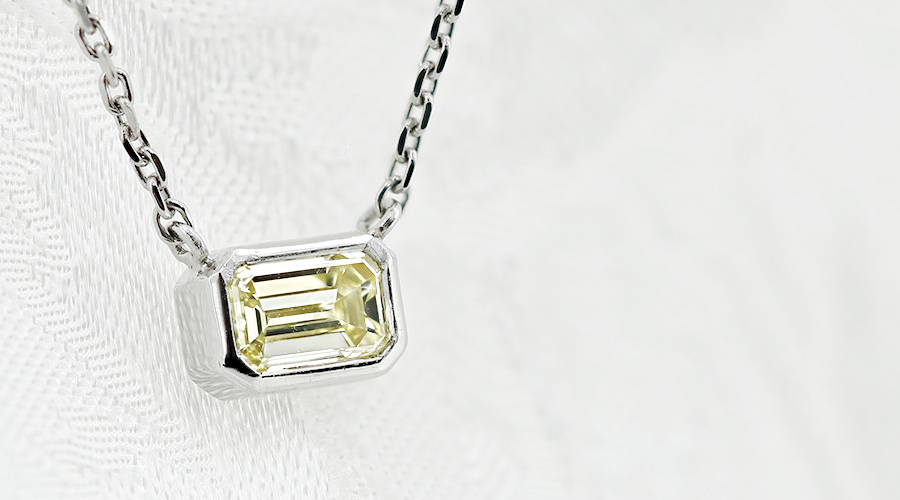 ダイヤモンド ネックレス 一粒 0.3ct FANCY LIGHT YELLOW VS1 