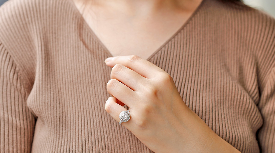 Pt ダイヤモンドリング　D 0.87 ct ダイヤモンド リング 1.013ct VS2-D-クッションカット プラチナ