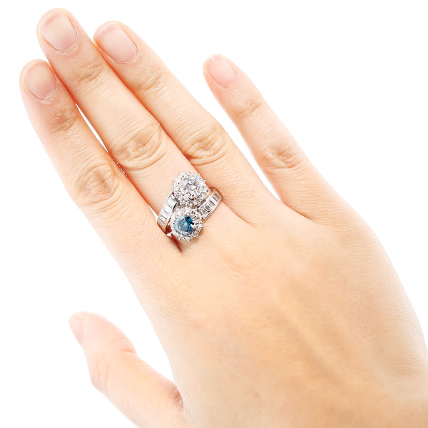ブルーダイヤモンド リング 1.049ct SI2-FANCY DEEP GREEN BLUE