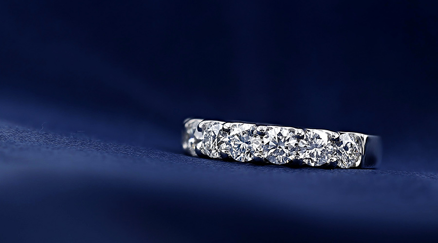 ダイヤモンド ハーフエタニティ リング 2ct(Total)/7石 SI1 D