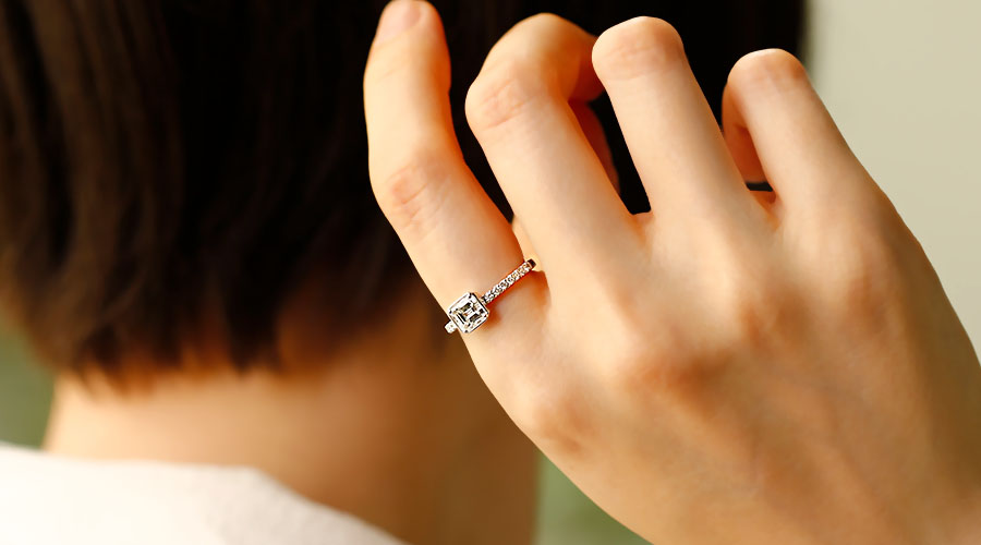 中央宝石研究所鑑定書付き　ダイヤモンド0.525CT　立爪　プラチナリング 中央宝石研究所鑑定書付き ダイヤモンド0.525CT 立爪 プラチナリング