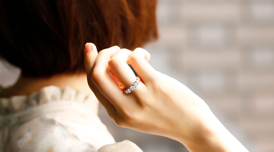 ダイヤモンド ハーフエタニティ リング 1.5ct(Total)/7石 D VVS1 3EX